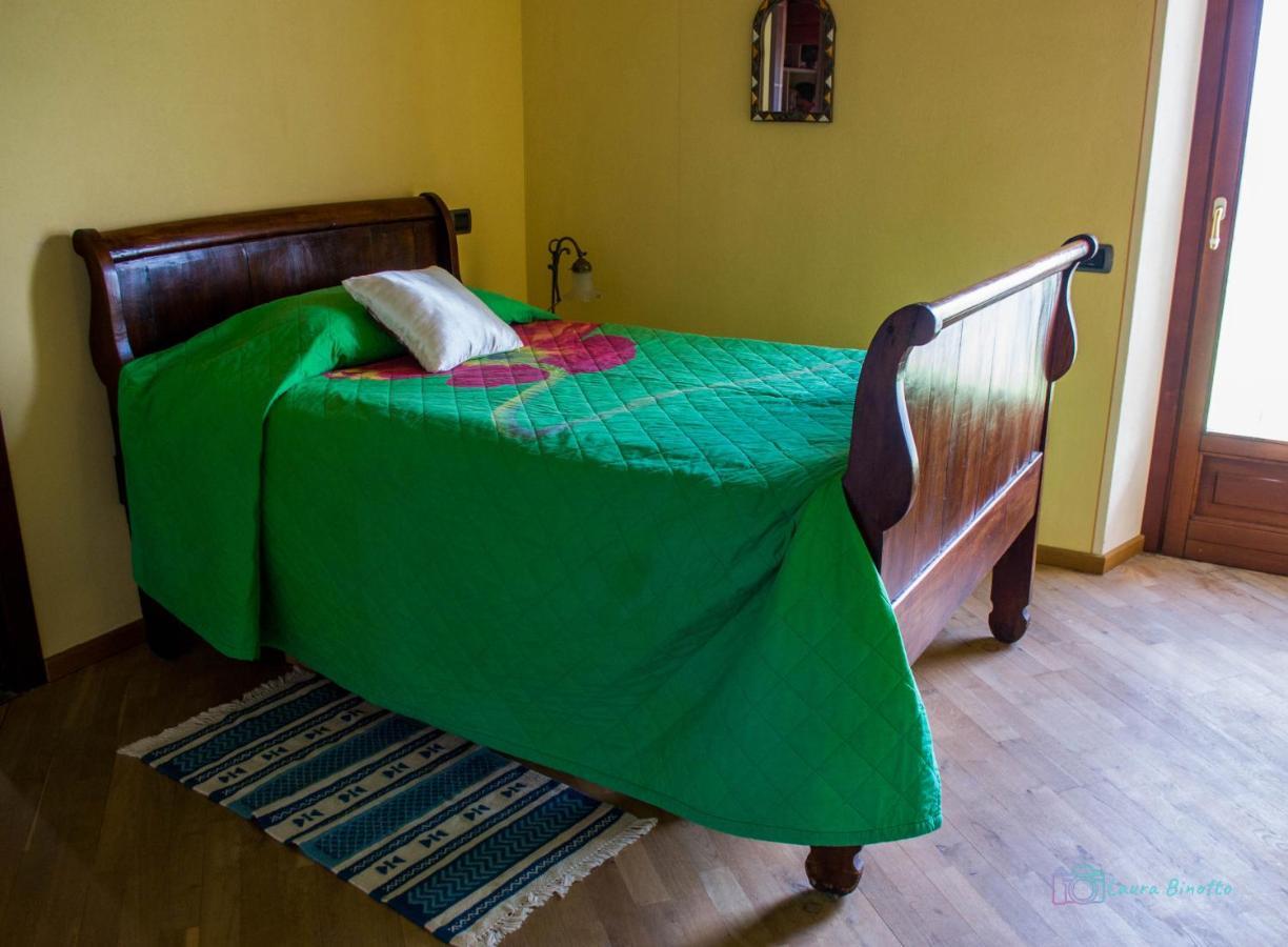 Antiche Vie B&B Serramazzoni Luaran gambar
